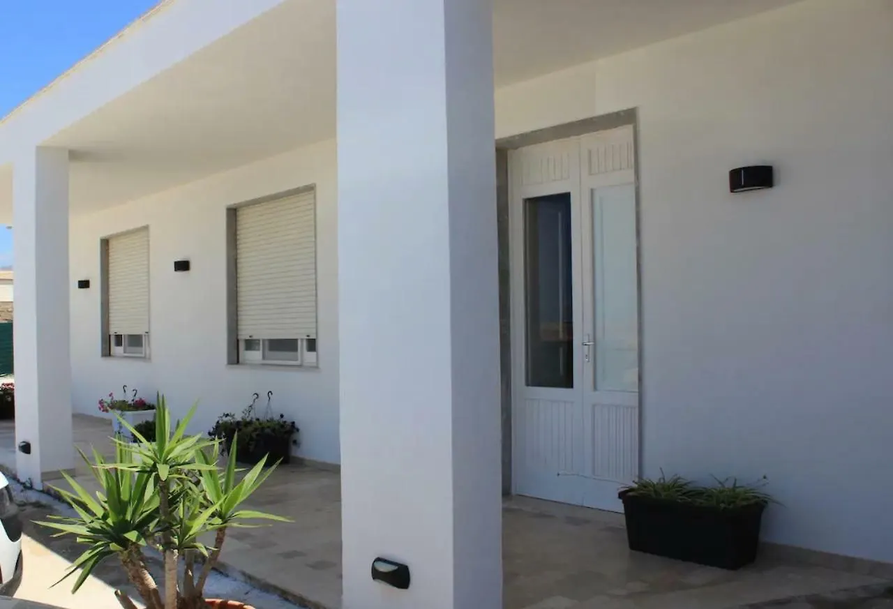 Valderice Rio Apartments 2*,  Italia